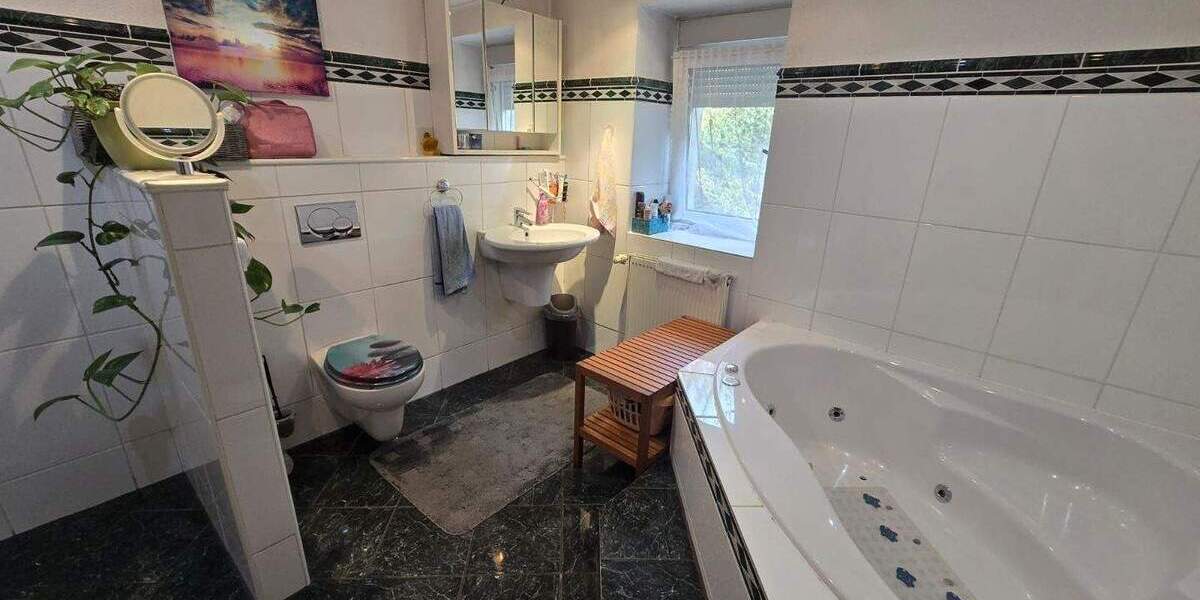 Einfamilienhaus Tholey Sotzweiler - 6 Zimmer, 150 m&sup2;, 145.000&euro; | Angebot:25739286