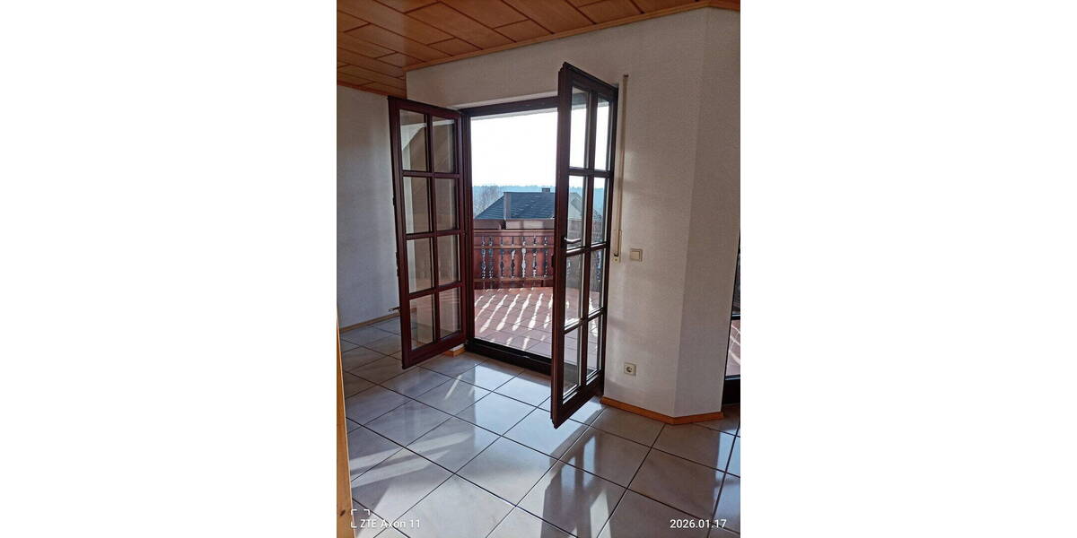 Etagenwohnung Ramstein-Miesenbach Miesenbach - 3 Zimmer, 118 m&sup2;, 260.000&euro; | Angebot:26595215