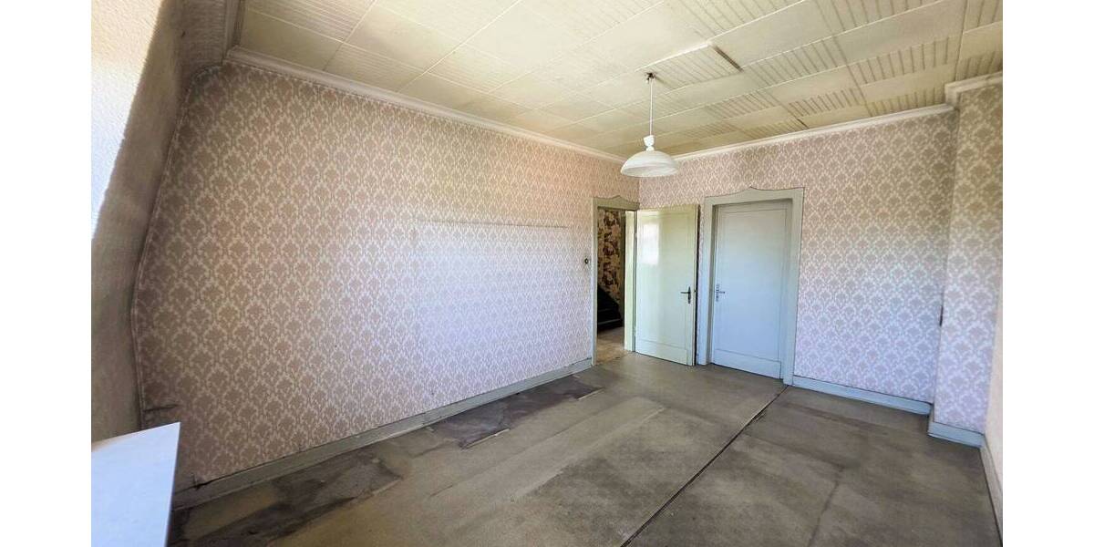 Mehrfamilienhaus, Wohnhaus Quierschied Fischbach - 1 Zimmer, 187 m&sup2;, 135.000&euro; | Angebot:25663883