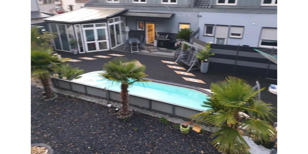 Etagenwohnung Saarbrücken Brebach-Fechingen - 8 Zimmer, 285 m&sup2;, 395.000&euro; | Angebot:26050619