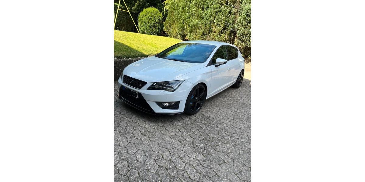 Seat Leon 74.000 km 15.600 &euro; Friedrichsthal 66299