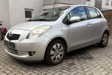 Toyota Yaris 149.010 km 3.400 &euro; Saarbrücken 66126