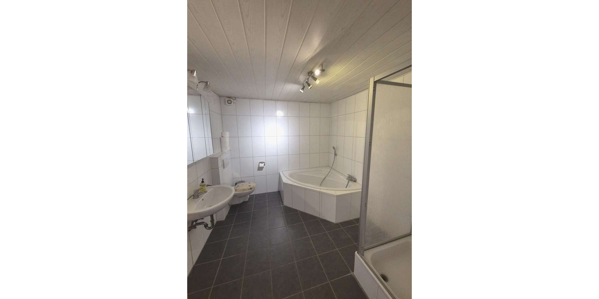 Ideales Kapitalanlageobjekt, RMH perfekt für den amerikanischen Wohnungsmarkt - Reihenmittelhaus Queidersbach | Angebot:27156972