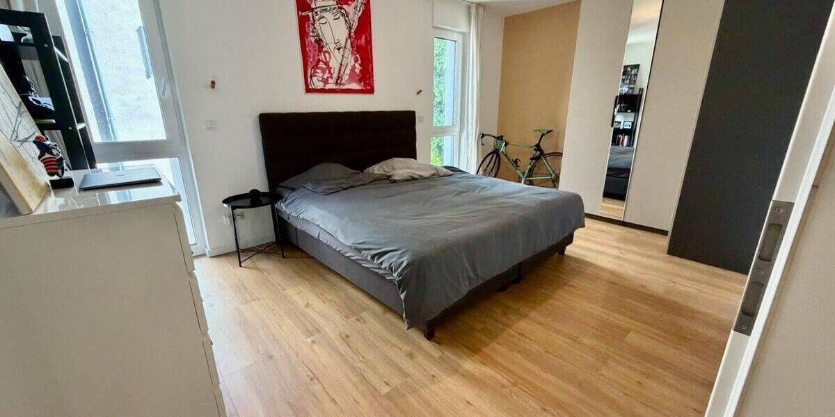Etagenwohnung Saarbrücken Alt-Saarbrücken - 3 Zimmer, 90 m&sup2;, 1.100&euro; | Angebot:26851172