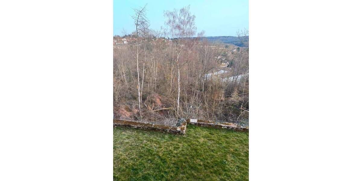 Einfamilienhaus Pirmasens Innenstadt - 5 Zimmer, 120 m&sup2;, 299.000&euro; | Angebot:25680371