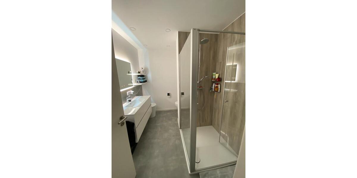 Etagenwohnung Saarbrücken - 2 Zimmer, 54 m&sup2;, 730&euro; | Angebot:26278244