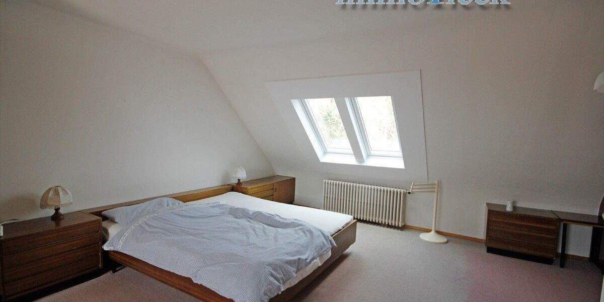 Doppelhaushälfte Bexbach - 9 Zimmer, 213 m&sup2;, 278.000&euro; | Angebot:25769303