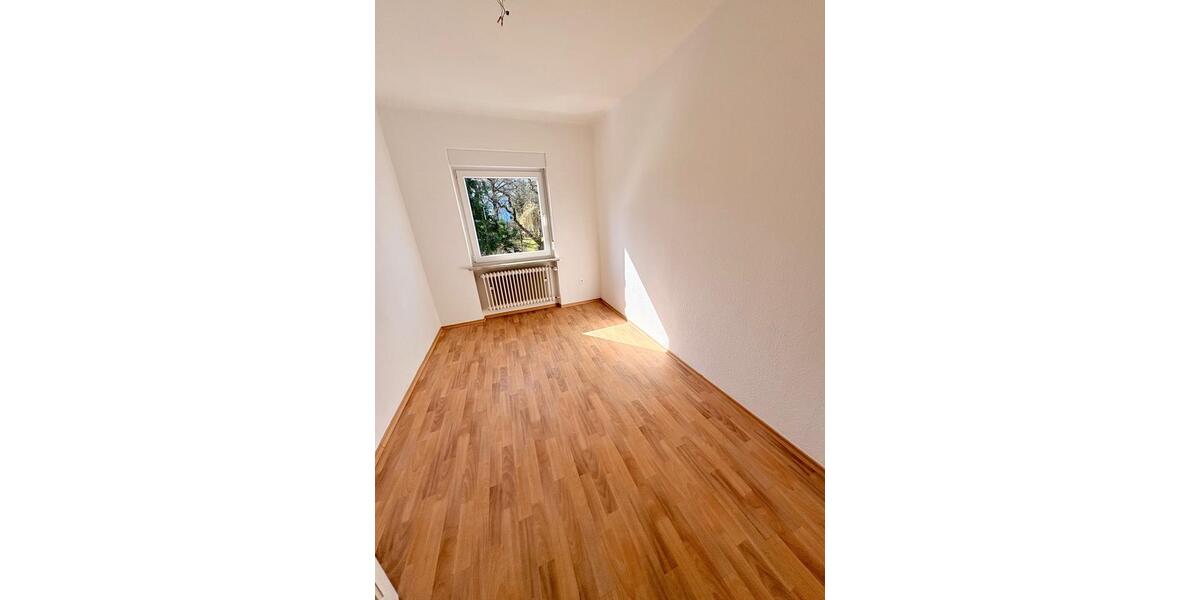 Etagenwohnung Zweibrücken - 3 Zimmer, 90 m&sup2;, 720&euro; | Angebot:25375598