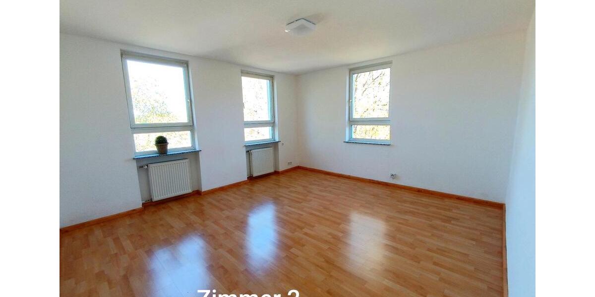 Etagenwohnung Marpingen - 3 Zimmer, 82 m&sup2;, 750&euro; | Angebot:25943075