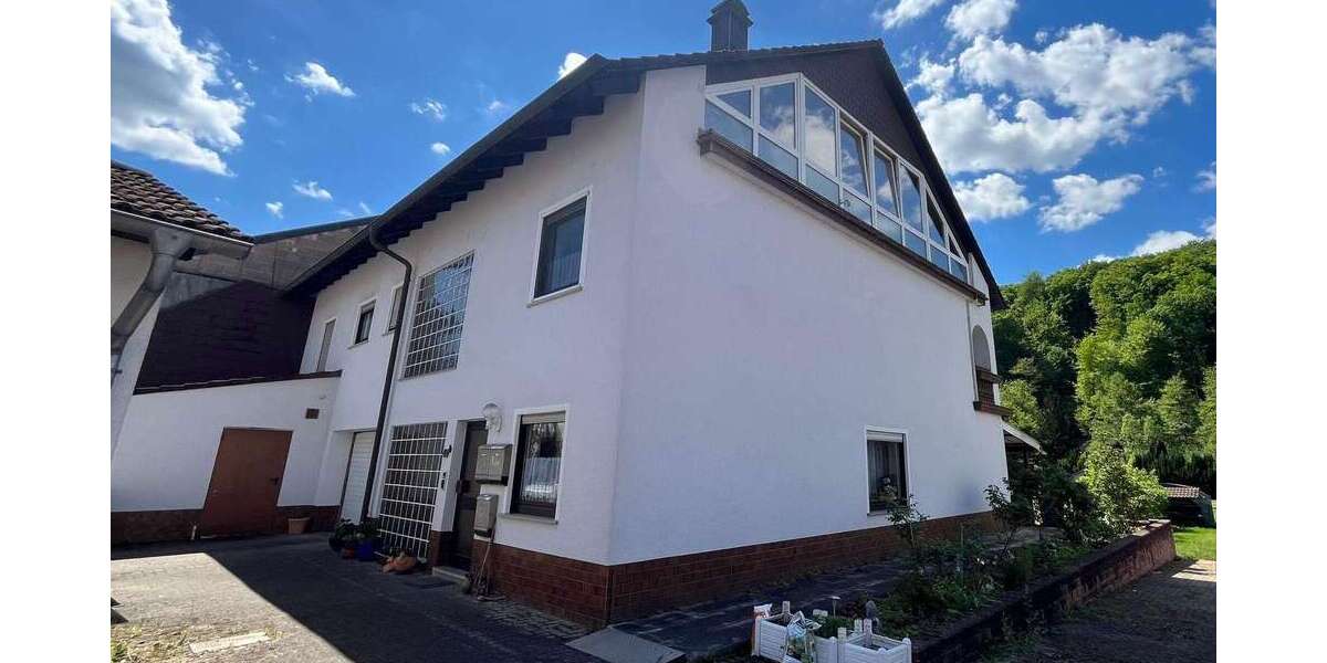 Einfamilienhaus Contwig - 9 Zimmer, 295 m&sup2;, 315.000&euro; | Angebot:21286390