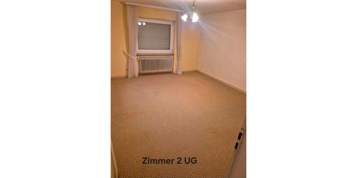 Einfamilienhaus Homburg - 7 Zimmer, 196 m&sup2;, 340.000&euro; | Angebot:26088449