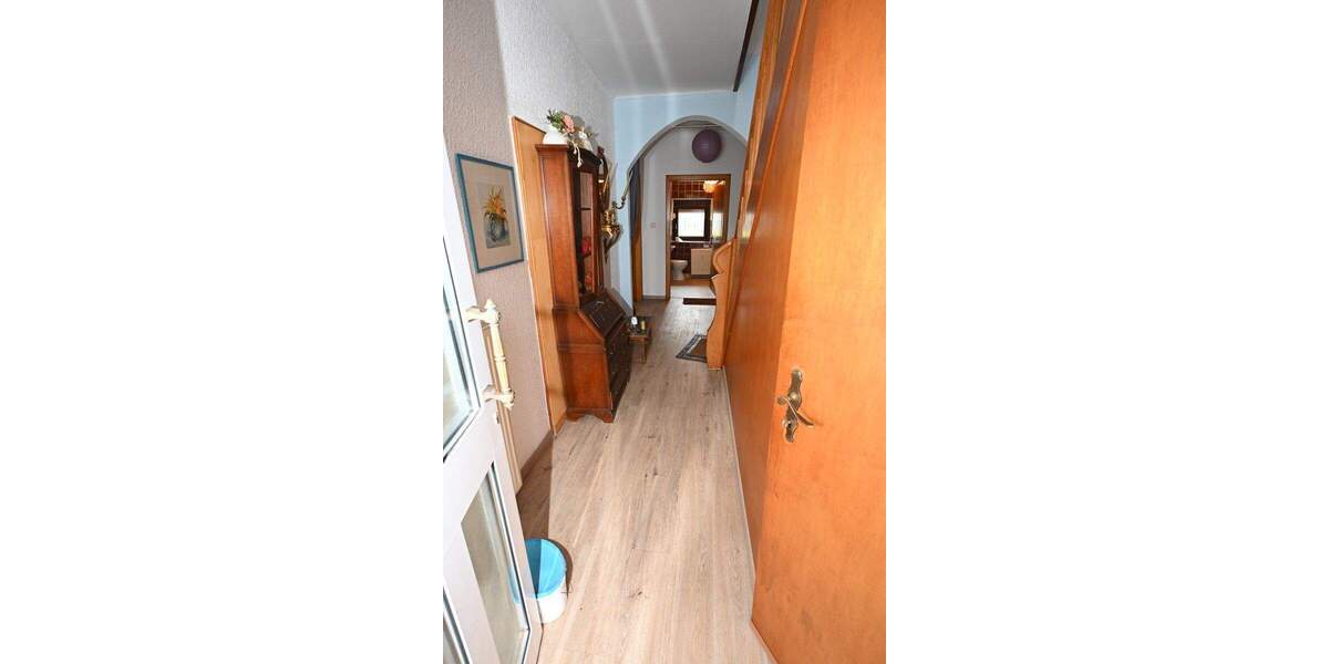 Einfamilienhaus Bexbach / Frankenholz Frankenholz - 7 Zimmer, 148 m&sup2;, 115.000&euro; | Angebot:25706690