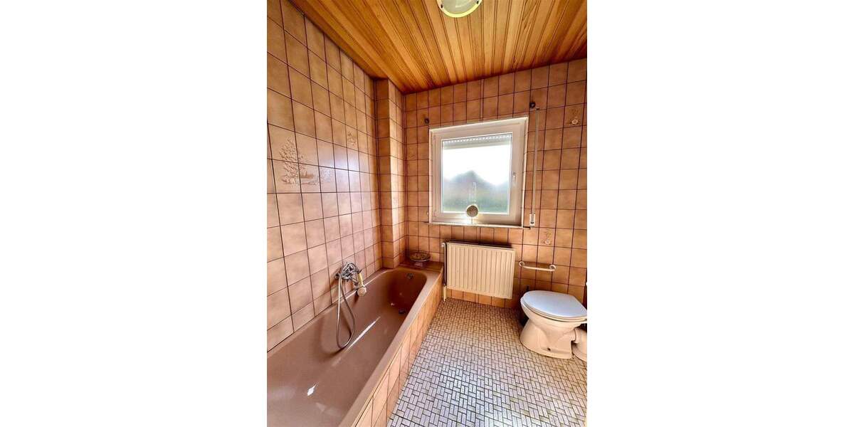 Mehrfamilienhaus, Wohnhaus Illingen Hüttigweiler - 4 Zimmer, 110 m&sup2;, 205.000&euro; | Angebot:25801938