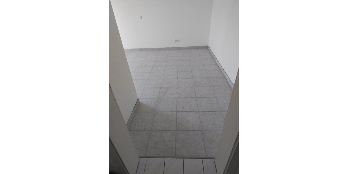 Etagenwohnung Homburg - 3 Zimmer, 82 m&sup2;, 197.000&euro; | Angebot:26608509