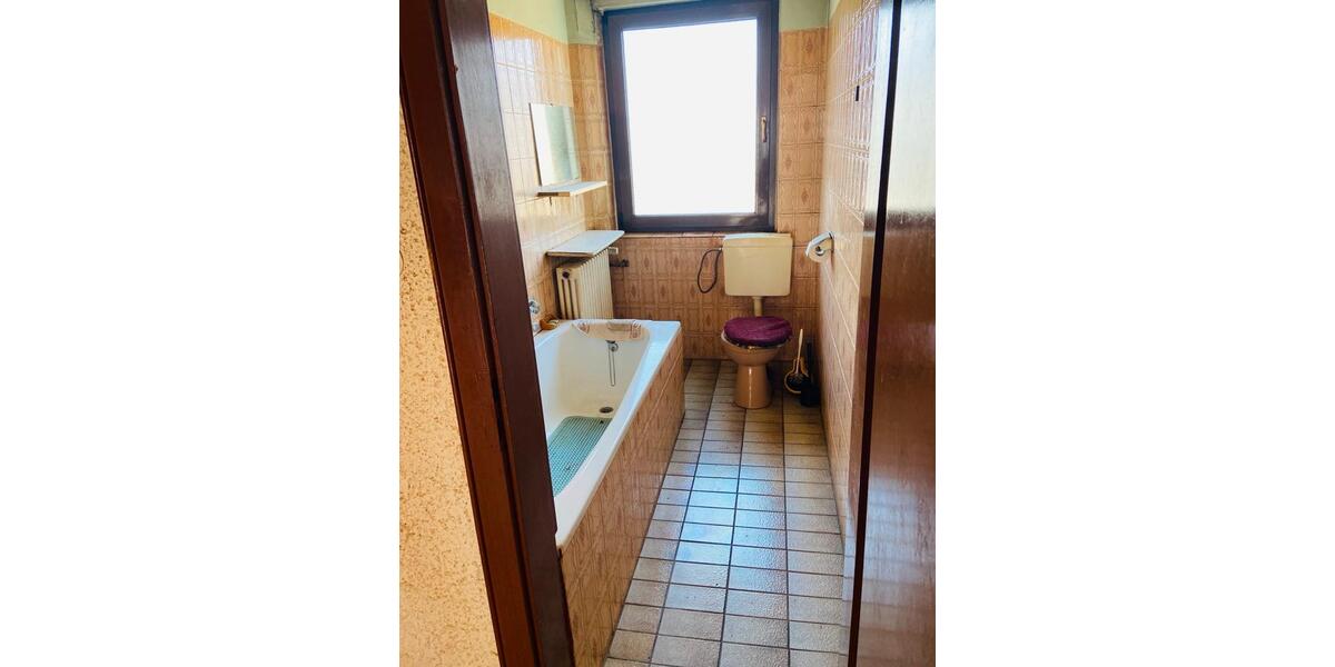 Reihenhaus Blieskastel - 4 Zimmer, 70 m&sup2;, 71.000&euro; | Angebot:25964766