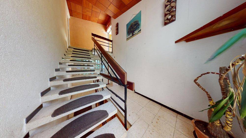 Mehrfamilienhaus, Wohnhaus Waldfischbach - 7 Zimmer, 130 m&sup2;, 119.000&euro; | Angebot:25998505