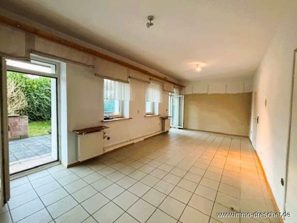Einfamilienhaus Saarbrücken / Dudweiler Dudweiler - 4 Zimmer, 120 m&sup2;, 199.000&euro; | Angebot:24418671