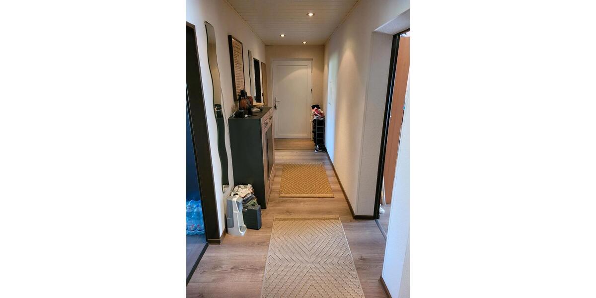 Etagenwohnung Neunkirchen - 4 Zimmer, 100 m&sup2;, 140.000&euro; | Angebot:26226293