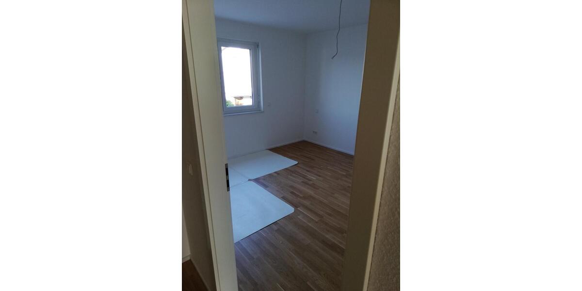 Etagenwohnung Ramstein-Miesenbach Miesenbach - 3 Zimmer, 93 m&sup2;, 1.335&euro; | Angebot:25408804