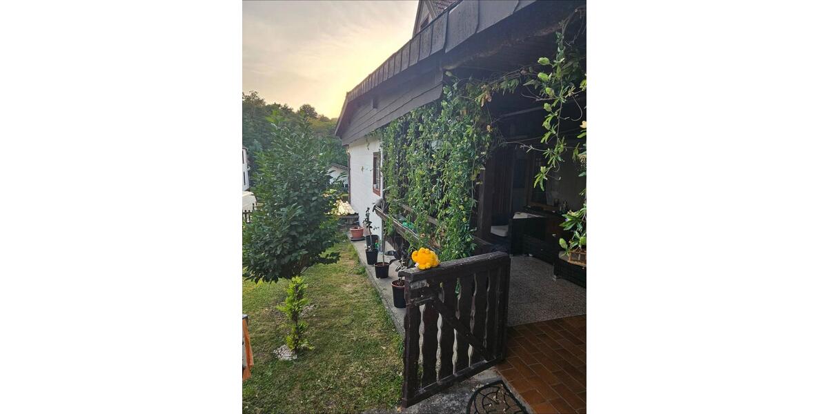 Einfamilienhaus Eppelborn - 7 Zimmer, 140 m&sup2;, 260.000&euro; | Angebot:25971204