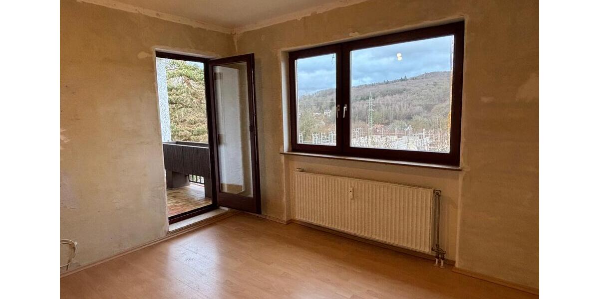 Etagenwohnung Saarbrücken Malstatt - 3 Zimmer, 75 m&sup2;, 150.000&euro; | Angebot:25159367