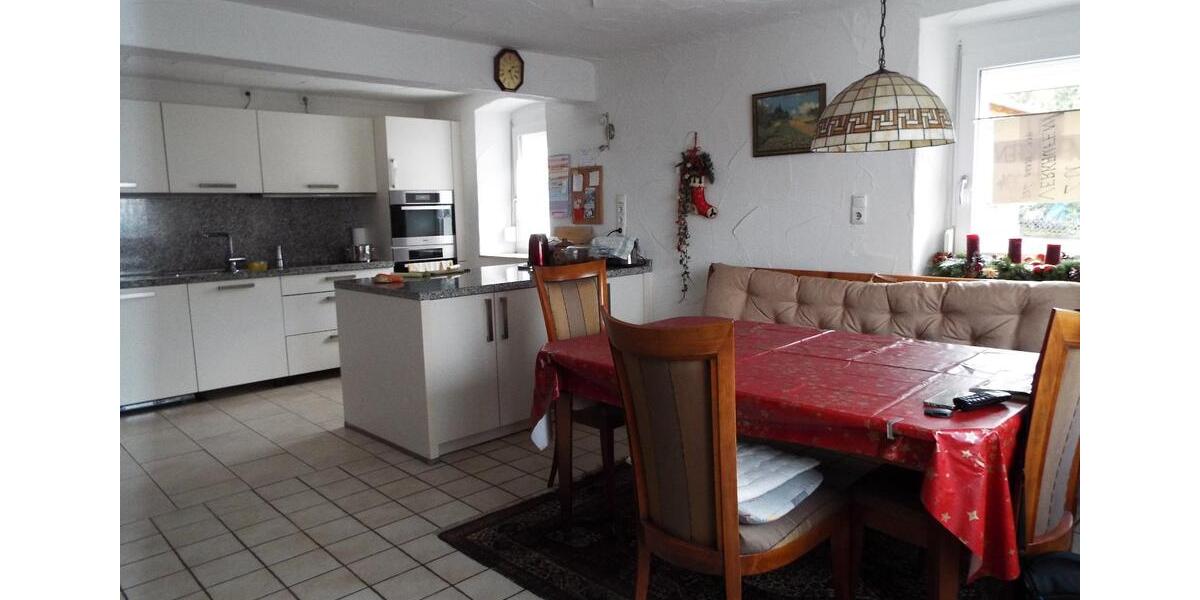 Einfamilienhaus Hermersberg - 7 Zimmer, 150 m&sup2;, 295.000&euro; | Angebot:26022460