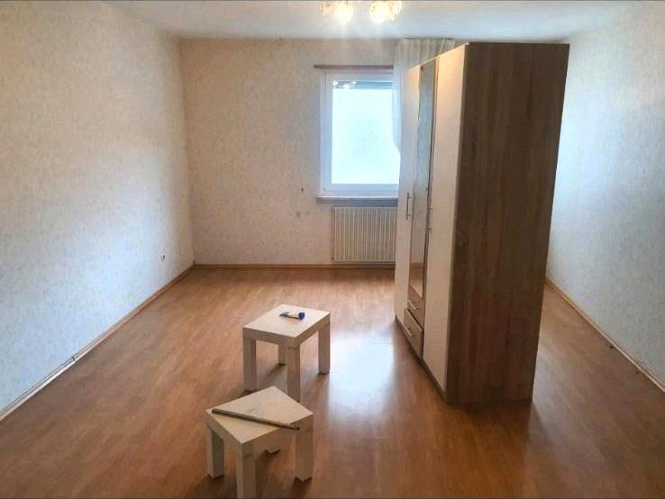 Einfamilienhaus Gries - 10 Zimmer, 200 m&sup2;, 175.000&euro; | Angebot:26221666