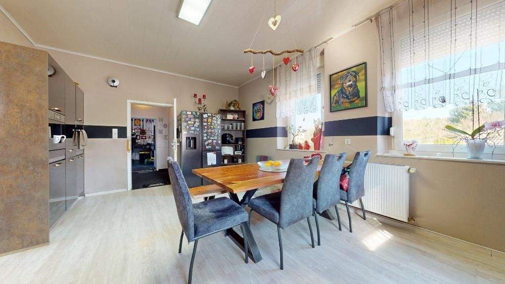 Mehrfamilienhaus, Wohnhaus Lemberg - 9 Zimmer, 320 m&sup2;, 269.000&euro; | Angebot:25837705