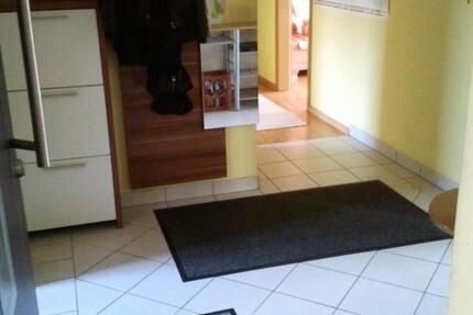 Wohnung Neunkirchen Heinitz - 3 Zimmer, 105 m&sup2;, 750&euro; | Angebot:25933879