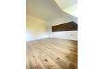 Helle 3-Zimmer-Dachgeschosswohnung in St. Ingbert-Rentrisch ( Saniert) - 3- Sankt Ingbert | Angebot:27111787