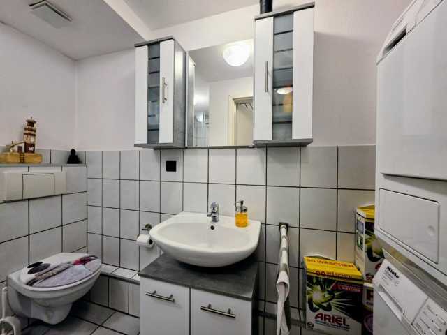 2-Familienhaus mit attraktiver Gewerbefläche in prominenter Lage - Mehrfamilienhaus, Wohnhaus Homburg | Angebot:27003328