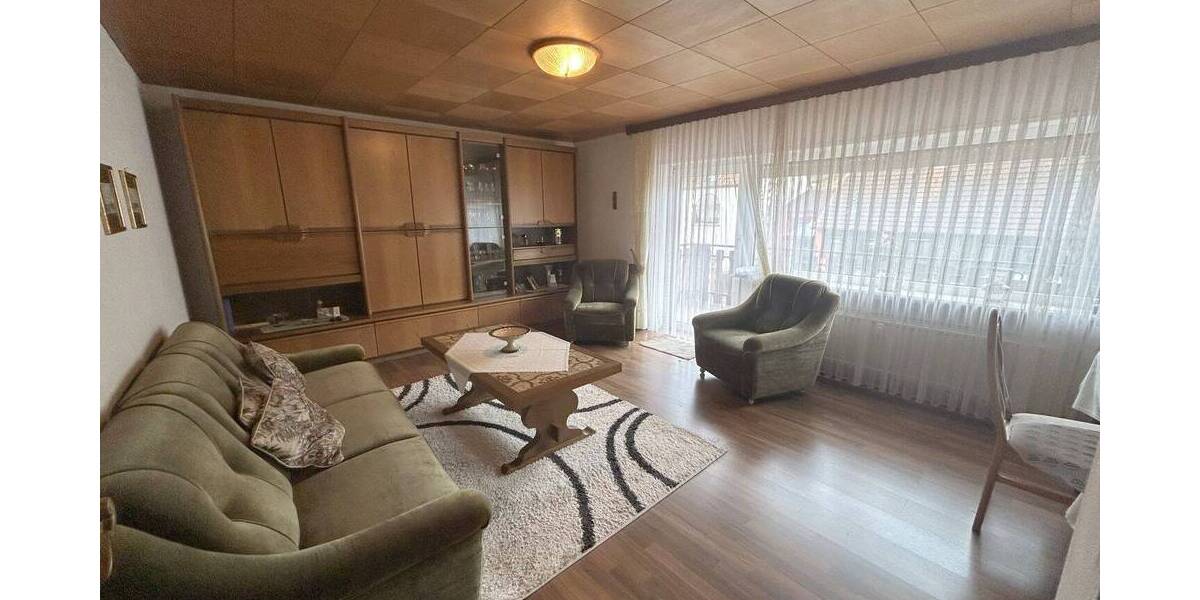 Mehrfamilienhaus, Wohnhaus Thaleischweiler-Fröschen / Thalfröschen Thalfröschen - 6 Zimmer, 219 m&sup2;, 199.000&euro; | Angebot:25684592
