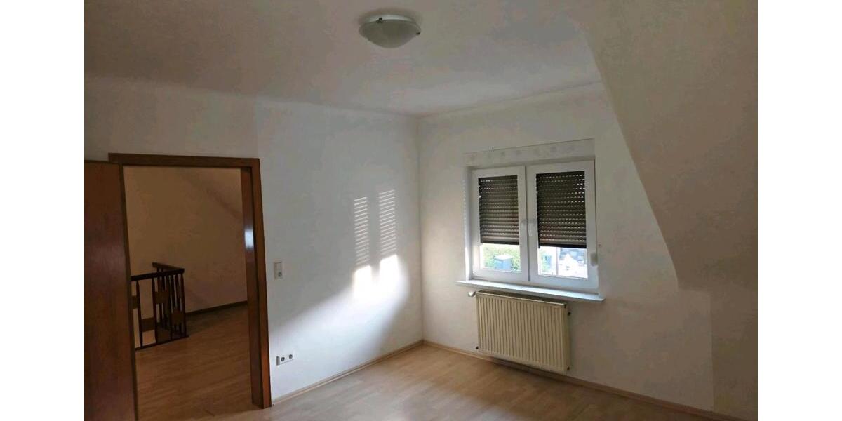 Einfamilienhaus Eppelborn - 4 Zimmer, 115 m&sup2;, 110.000&euro; | Angebot:25559744