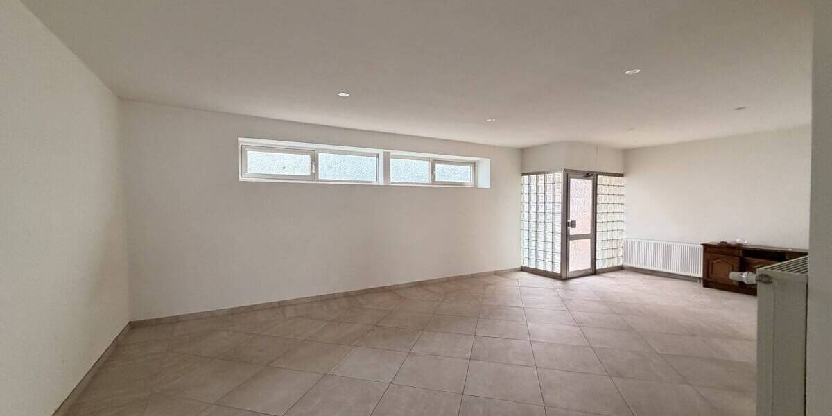 Mehrfamilienhaus, Wohnhaus Schiffweiler - 6 Zimmer, 184 m&sup2;, 265.000&euro; | Angebot:26290831