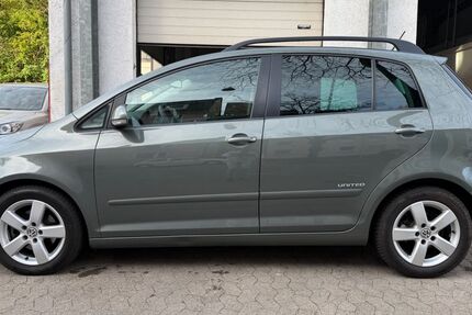 VW Golf 207.000 km 2.500 &euro; Saarbrücken 66115