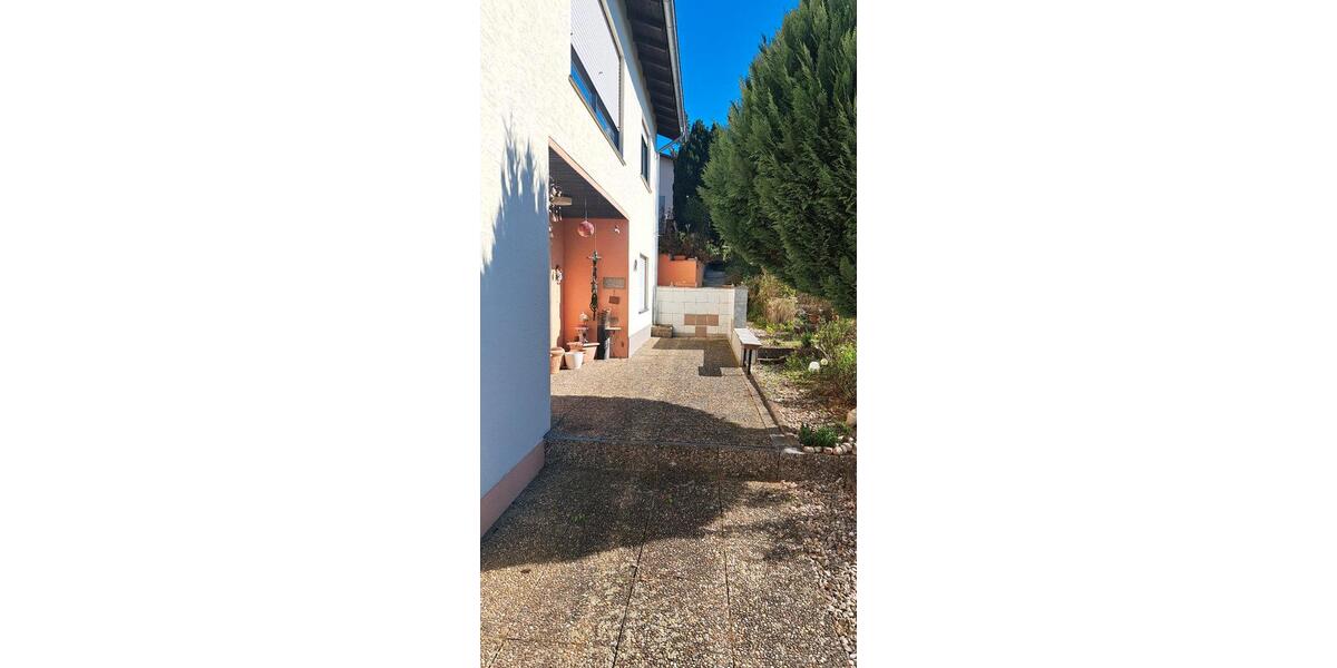 Einfamilienhaus Sankt Wendel - 8 Zimmer, 221 m&sup2;, 268.500&euro; | Angebot:25427228