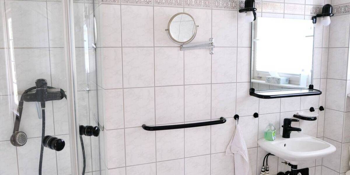 Etagenwohnung Saarbrücken / Güdingen Güdingen - 4 Zimmer, 200 m&sup2;, 399.000&euro; | Angebot:25668688