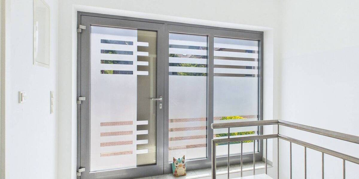 Großzügiges und hochwertiges Familiendomizil mit Kamin, Garten und moderner Energietechnik - Einfamilienhaus Waldmohr | Angebot:26676150
