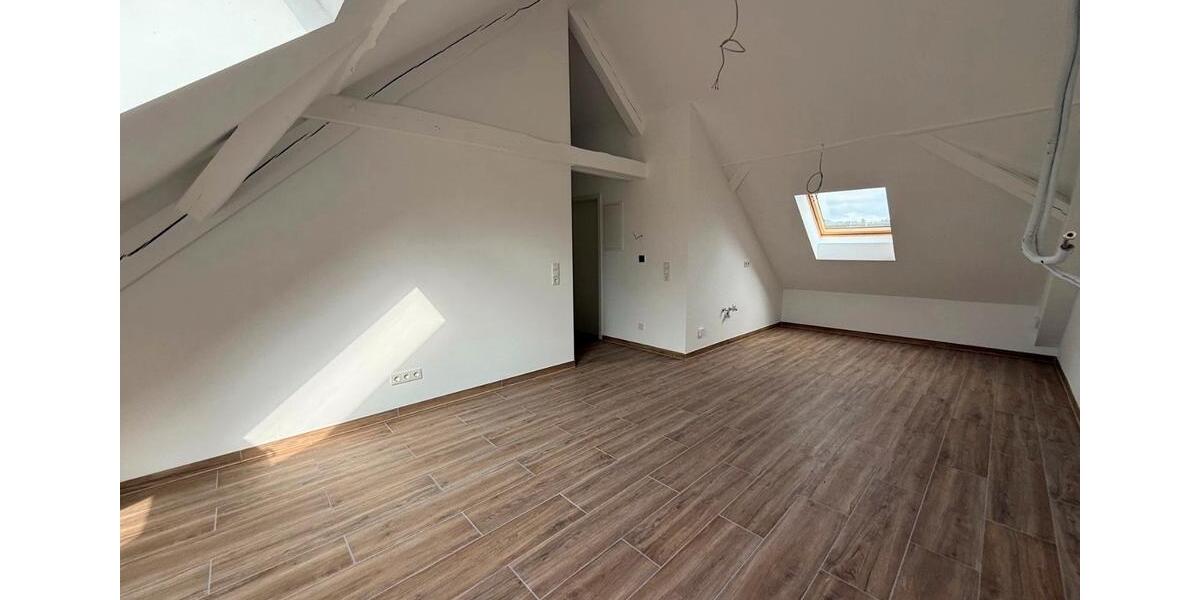 Dachgeschoßwohnung Zweibrücken - 2 Zimmer, 45 m&sup2;, 99.000&euro; | Angebot:26264687