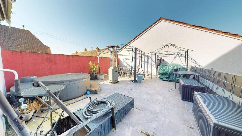 Mehrfamilienhaus, Wohnhaus Lemberg - 9 Zimmer, 320 m&sup2;, 269.000&euro; | Angebot:25837705