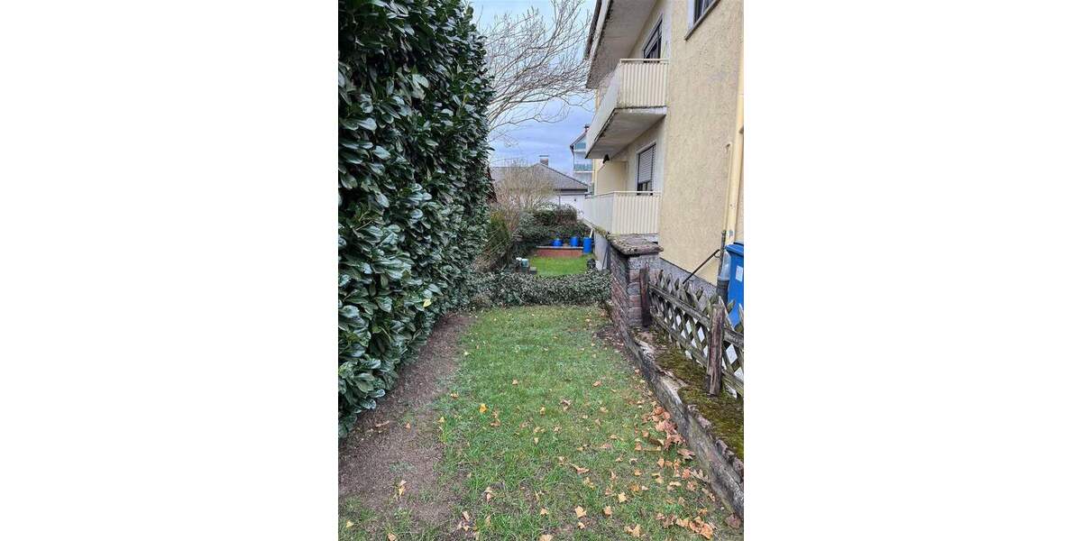 Etagenwohnung Landstuhl - 4 Zimmer, 75 m&sup2;, 89.000&euro; | Angebot:25666141