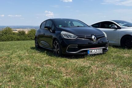 Renault Clio 125.000 km 11.500 &euro; Illingen 66557