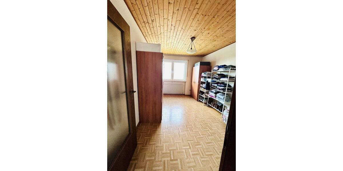 Einfamilienhaus Erzenhausen - 6 Zimmer, 224 m&sup2;, 495.000&euro; | Angebot:25939262