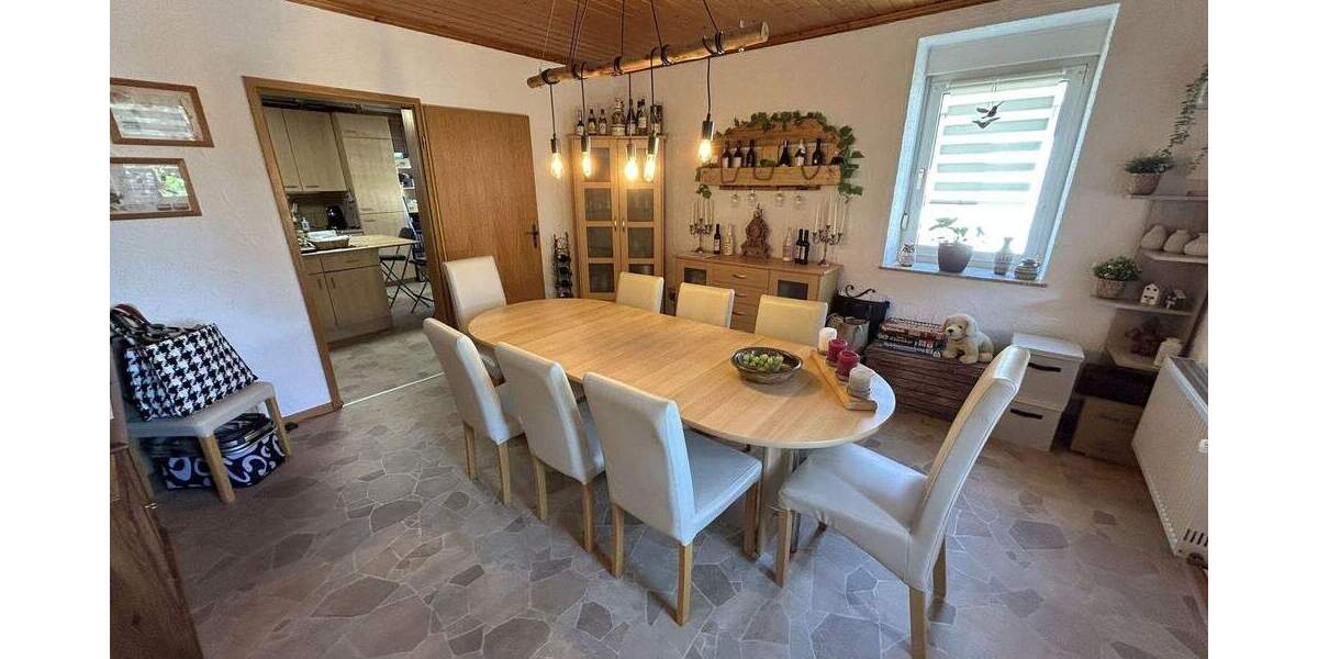 Einfamilienhaus Rutsweiler am Glan - 8 Zimmer, 232 m&sup2;, 239.000&euro; | Angebot:25684604