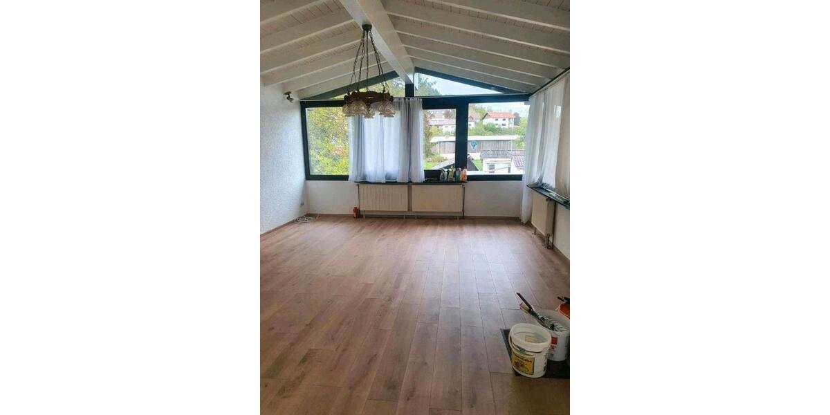 Einfamilienhaus Gries - 10 Zimmer, 200 m&sup2;, 175.000&euro; | Angebot:26222784