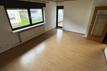 Wohnung Saarbrücken Neue Bremm - 3 Zimmer, 75 m&sup2;, 725&euro; | Angebot:23408610