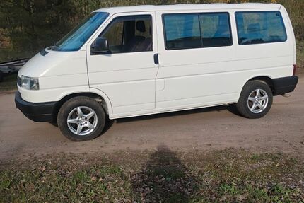 VW T4 Multivan 258.000 km 6.900 &euro; Steinalben 66851