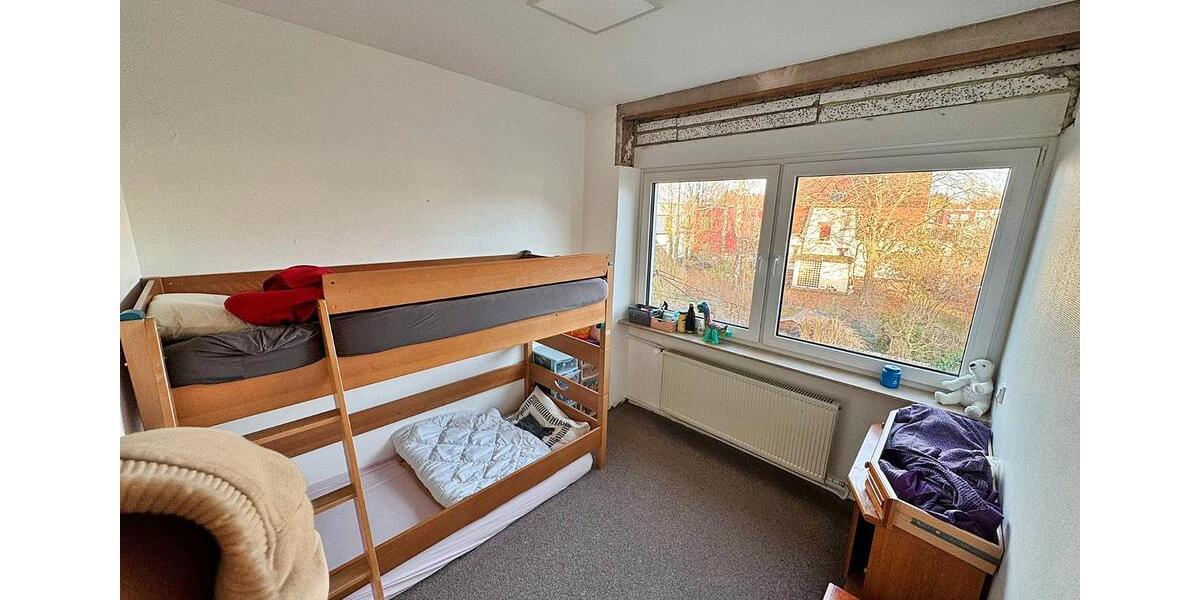 Reihenhaus Saarbrücken St. Arnual - 8 Zimmer, 170 m&sup2;, 290.000&euro; | Angebot:26114552