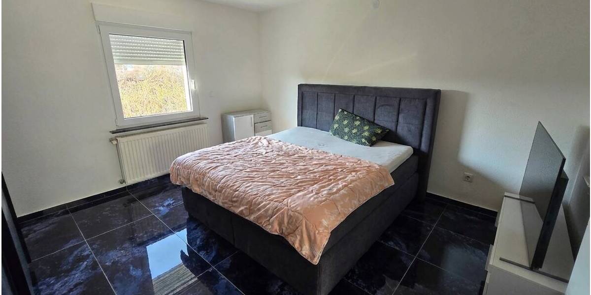 Mehrfamilienhaus, Wohnhaus Schiffweiler - 6 Zimmer, 150 m&sup2;, 274.900&euro; | Angebot:25970169