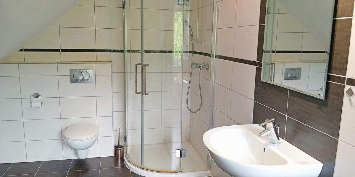 Einfamilienhaus Erzenhausen - 5 Zimmer, 164 m&sup2;, 449.000&euro; | Angebot:25691164